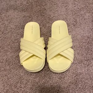 American Eagle slippers pastel yellow